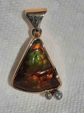 Fire agate pendant - Jewellery