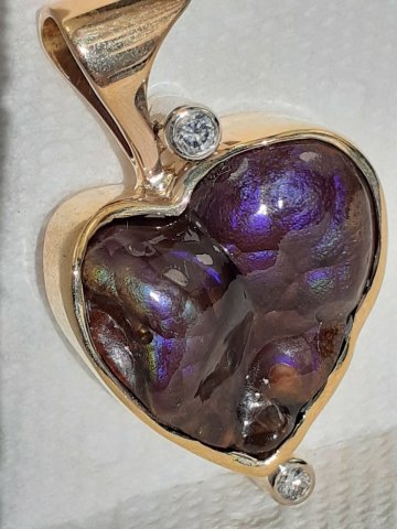 Fire agate pendant - Jewellery